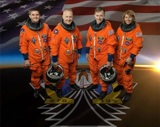 STS-135 ISS – 2