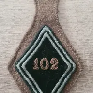 Losange 102eme CMT sur patte / Modèle Cannetille 
