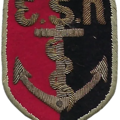 Ecole Santé Navale Rouge et Noir