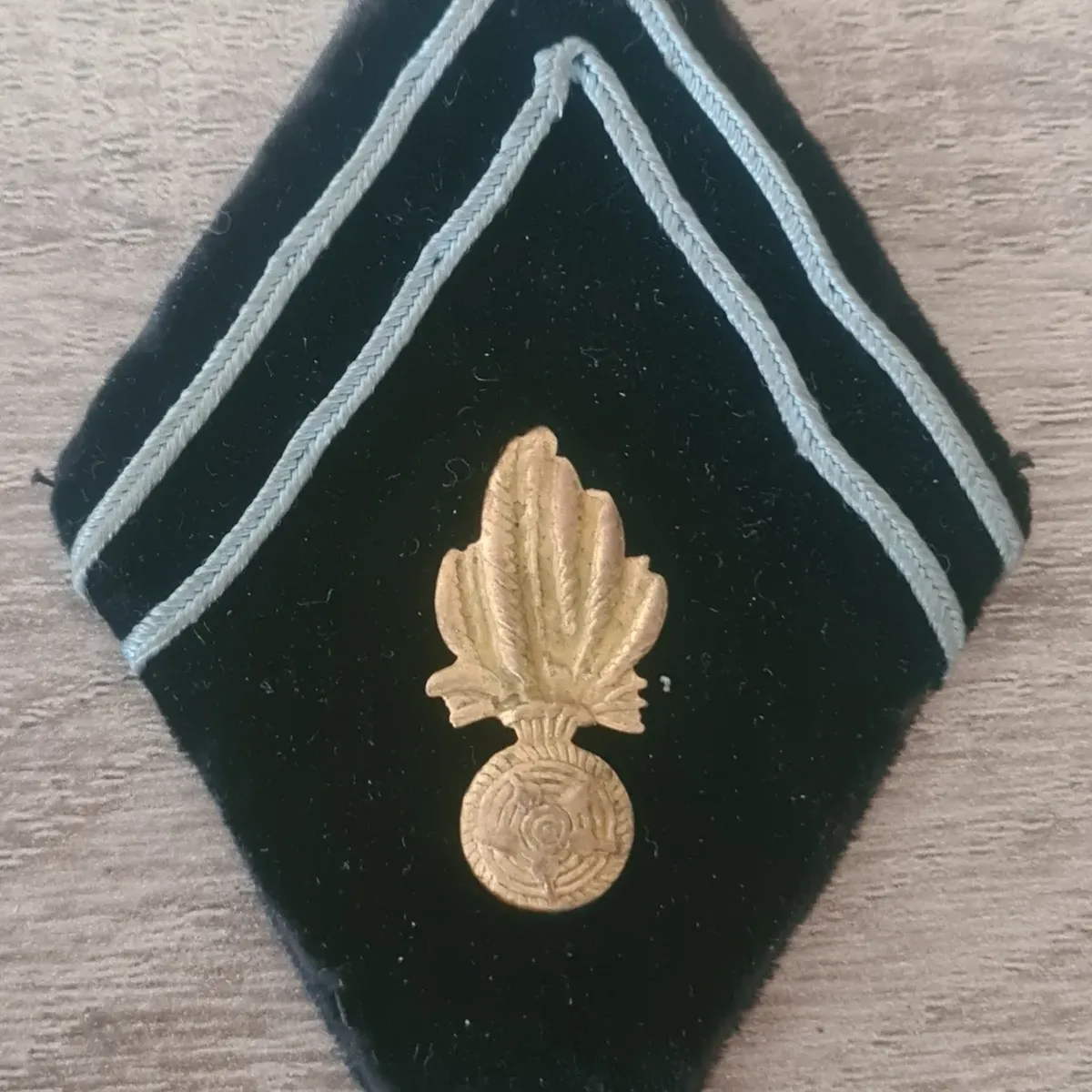 Losange HR précoce / 2 soutaches / Grenade Métallique