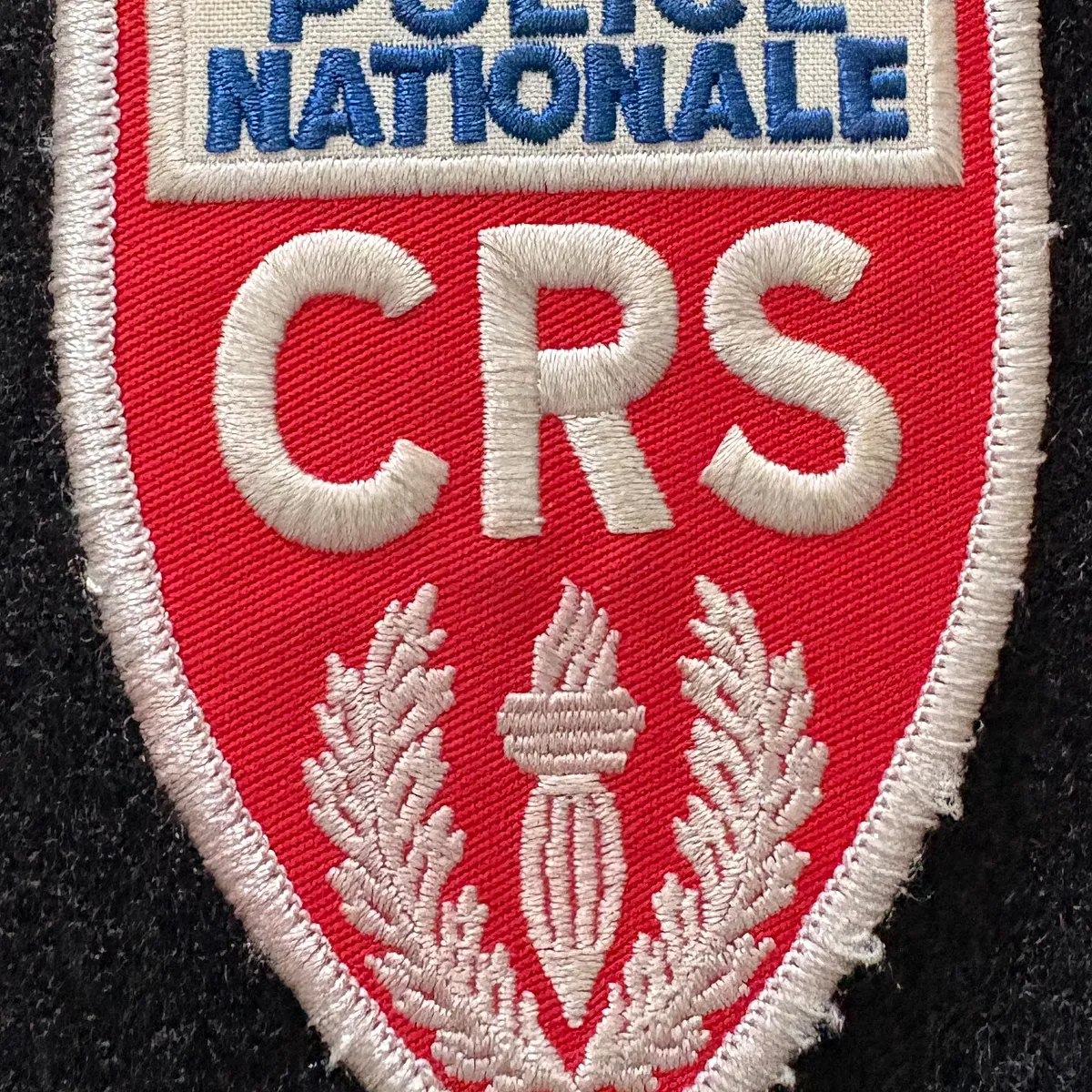 Police Nationale - CRS (Triangle rouge)