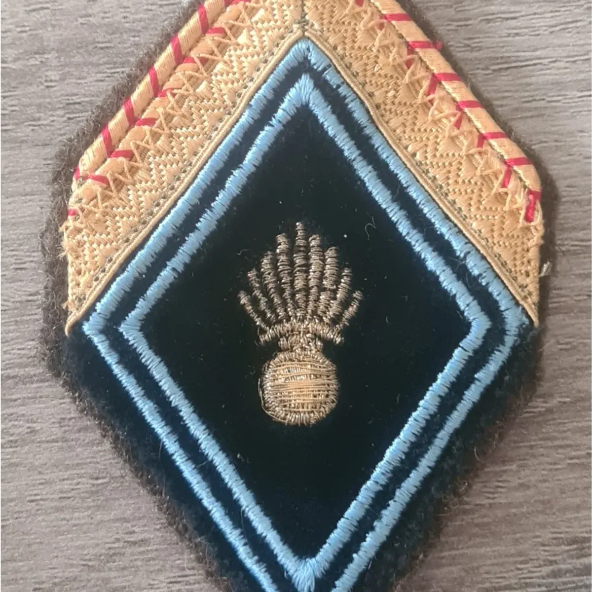 Losange HR / 2 soutaches / Modèle cadre / Sergent ADL