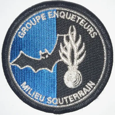 Groupe enquêteurs milieu souterrain