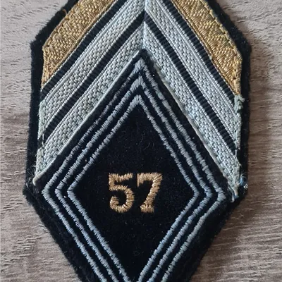 Losange 57eme BT / 3 soutaches / Modèle Cadre / Caporal Chef titulaire du CM1