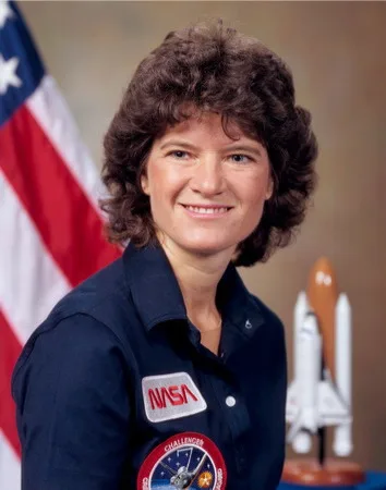 STS-7 Sally RIDE – 2