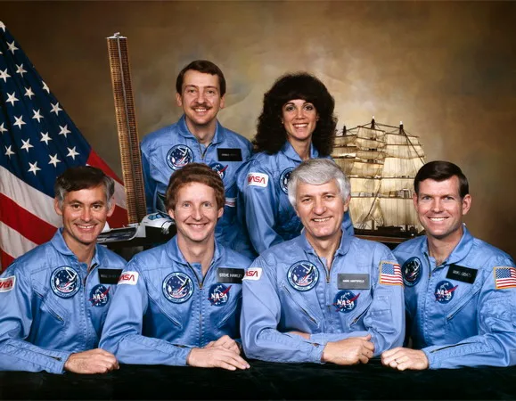 STS 41-D – 2