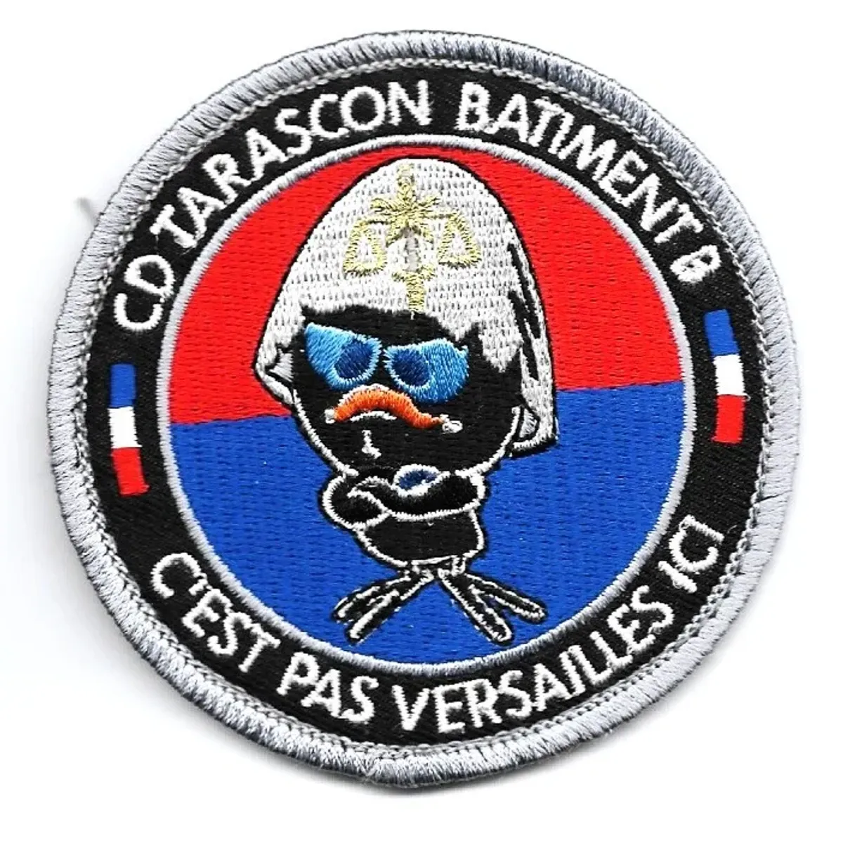 CD - Tarascon - Bat B- " C'est pas Versailles ici !"