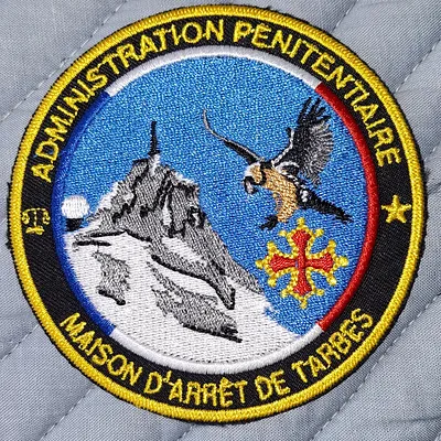 Maison d Arrêt de Tarbes tissus couleur 