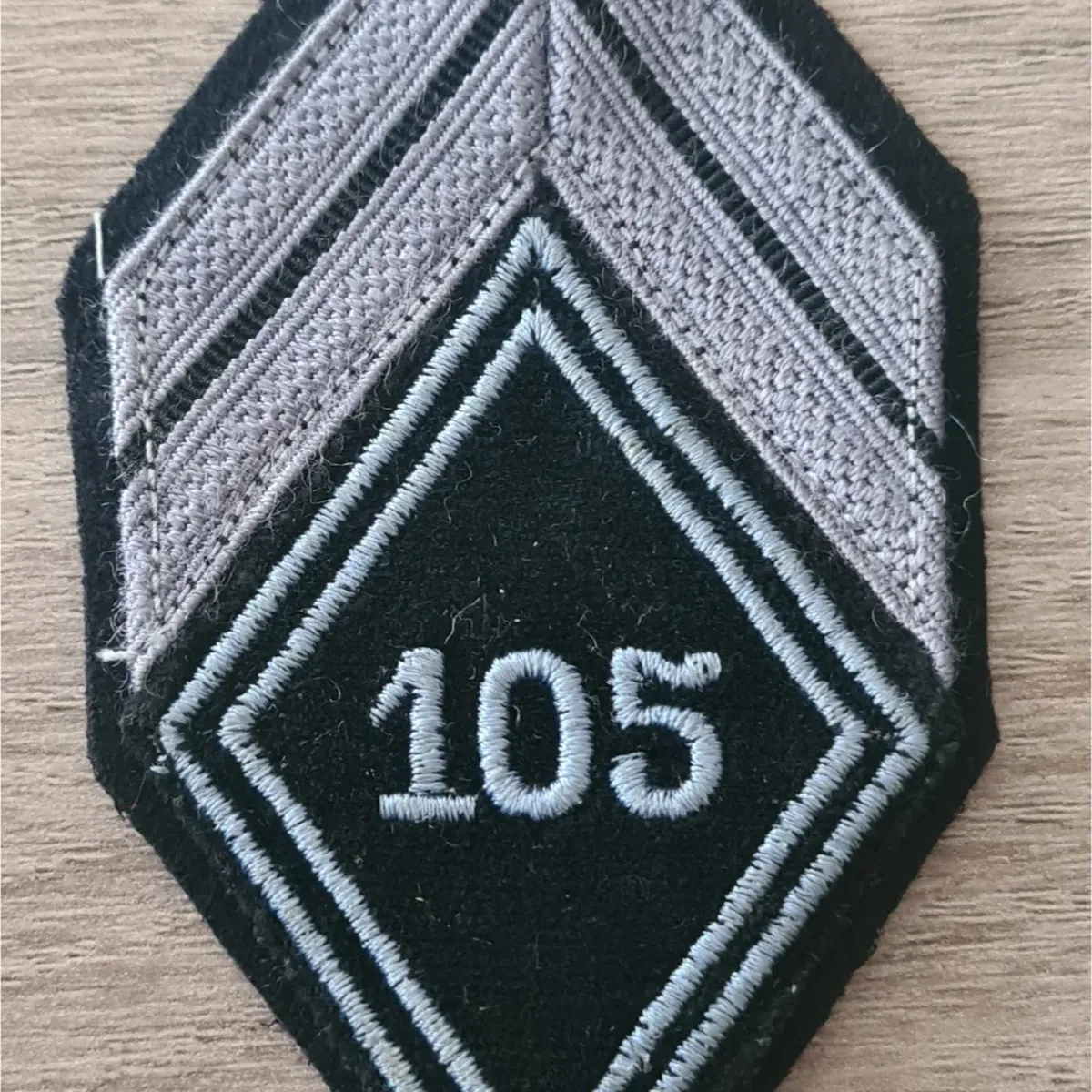 Losange 105eme CMT / Modèle Troupe / Caporal 