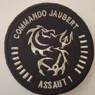 Commando Jaubert, assaut (ESNO), fond noir.