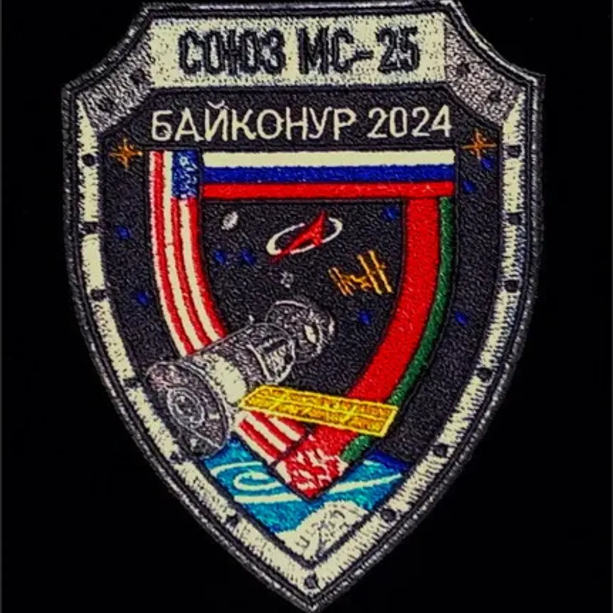 Soyouz MS-25 doublure